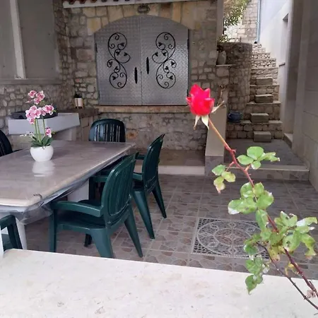Lavander Apartamento Trogir